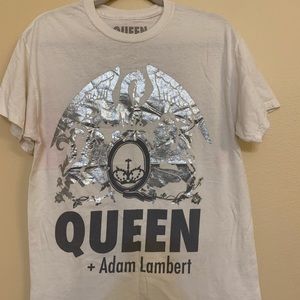 Queen t shirt and Adam Lambert size M